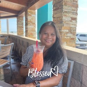 Meet your Posher, Dolores